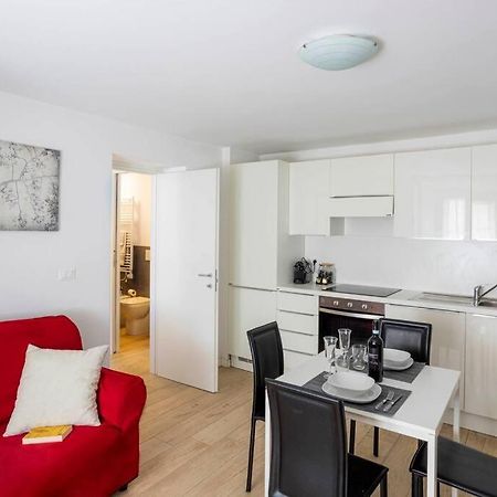 Luxury Appartament Piazza Roma أنكونا المظهر الخارجي الصورة
